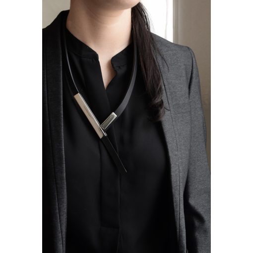 BRICK ASYMMETRIC - prémium bőr női karkötő + nyaklánc 