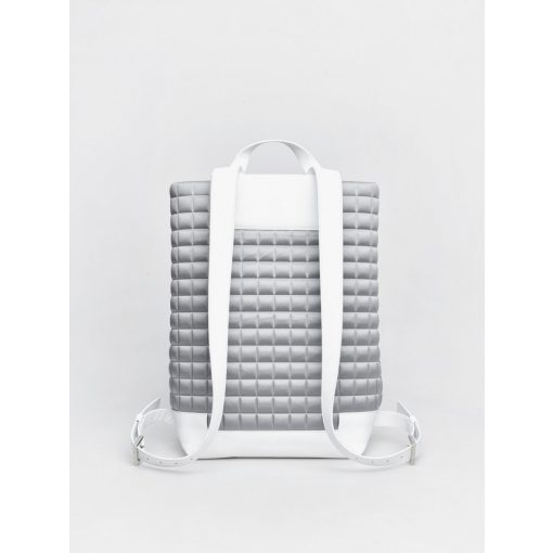 AGATE QUADRA - prémium női hátitáska - ezüst