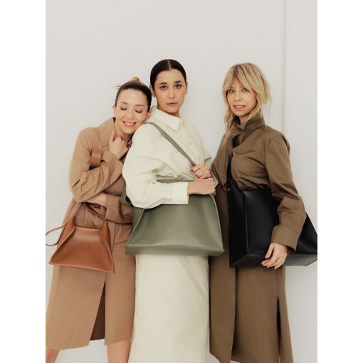 Clarté  - prémium bőr női válltáska / hobo XL - padlizsán